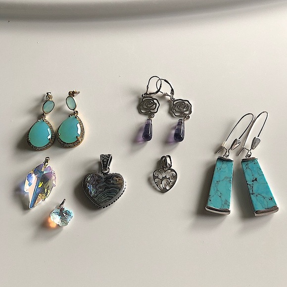 Jewelry - Lot of sterling silver pendants & earrings, EUC!